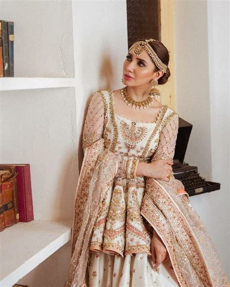 Beautiful Actress Mahira Khan Latest Bridal Photoshoot 10th October