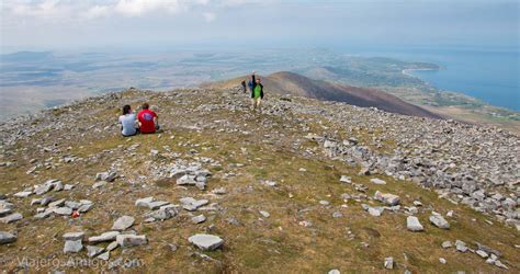 croaghPatrick_summit6 - Viajeros. Amigos.