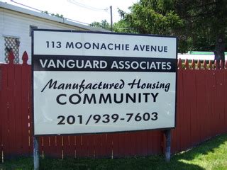 MOONACHIE NJ Community Information, Demographics, Amenities and School ...