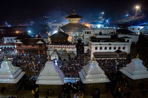 Pashupatinath And Boudhanath Walking Tour Private And Boutique Tours