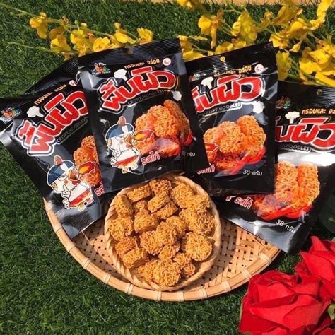 HOT Snack Mì Tôm Viên Vị Gà Cay Thái Lan 38gr dạng viên Shopee Việt Nam