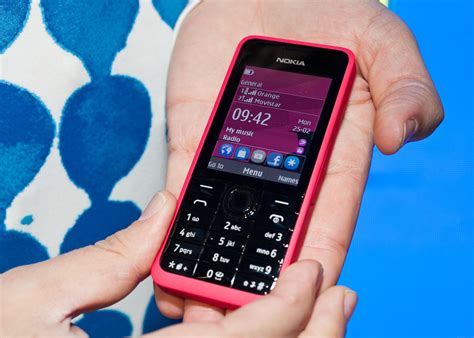 Nokia 301 - CNET