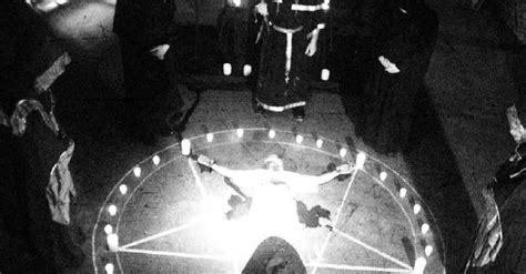 I Reati Del Diavolo Le Sette Sataniche Nella Scena Del Crimine