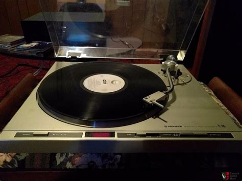 Pioneer PL 400 Direct Drive Turntable With Ortofon Cartridge Photo