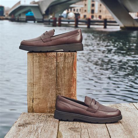 Geox® SPHERICA EC1 MAN: Coffee Leather loafers | Geox