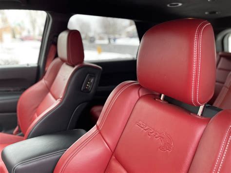 2025 Dodge Durango: 256 Interior Photos | U.S. News