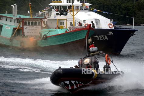 Kkp Bakal Tambah Armada Pengawasan Dengan Kapal Sepanjang Meter