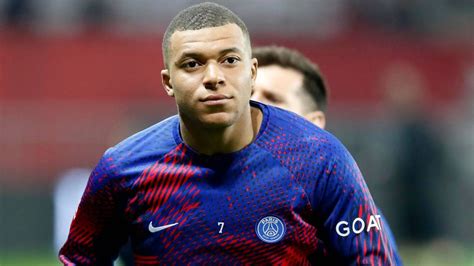 Oficial el PSG borra a Kylian Mbappé y su salida al Real Madrid está