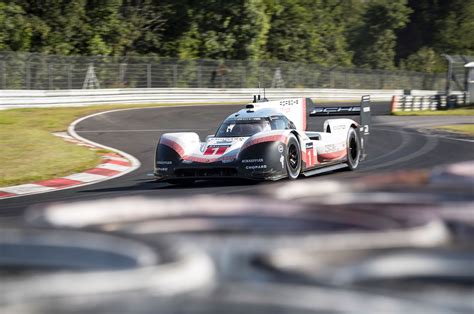 Porsche 919 Hybrid Evo Sets New Nürburgring Record