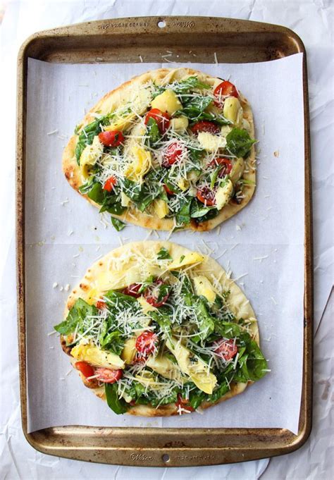 Artichoke Tomato And Spinach Flatbread Recipe Clean Eating Recipes