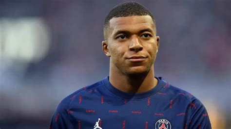 PSG Luis Enrique vole au secours de Kylian Mbappé Benin Web TV