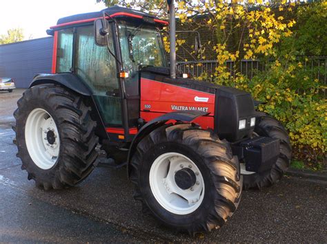 Valtra Valmet Tractors Mighty Machines Construction Vehicles