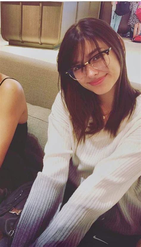 Cutegirlwithglasses Lizasoberano Liza Soberano Filipina Beauty