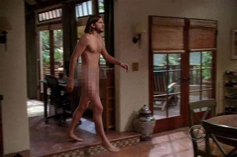 Ashton Kutcher Nude