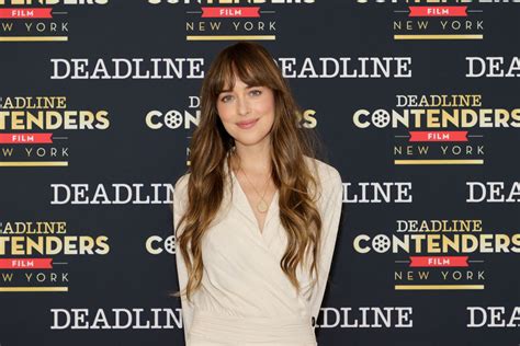 Dakota Johnsons Self Care Routine Includes 14 Hours Of Sleep And Midday Baths Beauty World News