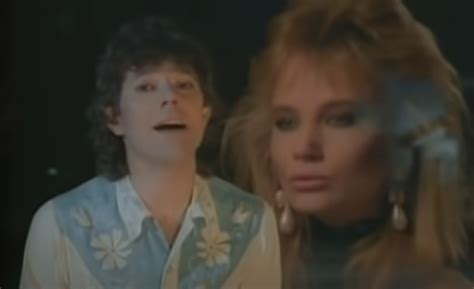 Starship's Music Video for their Number One Song 'Sara' | The '80s Ruled