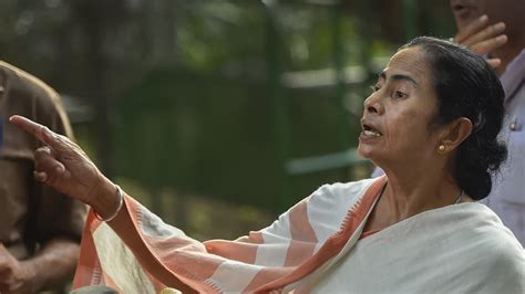 Restore Democracy Mamata Banerjee Trains Guns At Bjp At Tmcs Mega