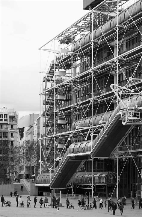 Centre Pompidou In Paris 1977 Richard Rogers And Renzo Piano With