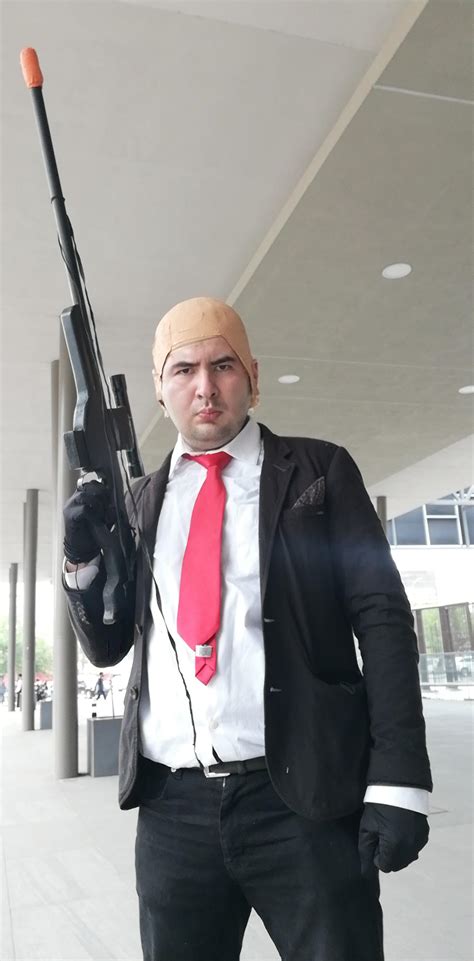 Agent 47 Cosplay 04. by brandonale on DeviantArt