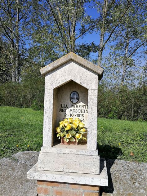 Cippo A Lia Parenti Moschini Anchione Di Ponte Buggianese PT