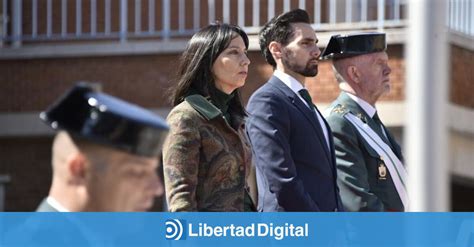 La Nueva Directora General De La Guardia Civil Se Estrena Rompiendo La