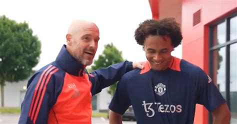 Erik Ten Hag Tells New Man Utd Star Joshua Zirkzee His Secret Weapon