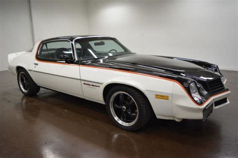 Seller of Classic Cars - 1978 Chevrolet Camaro (White/Black)