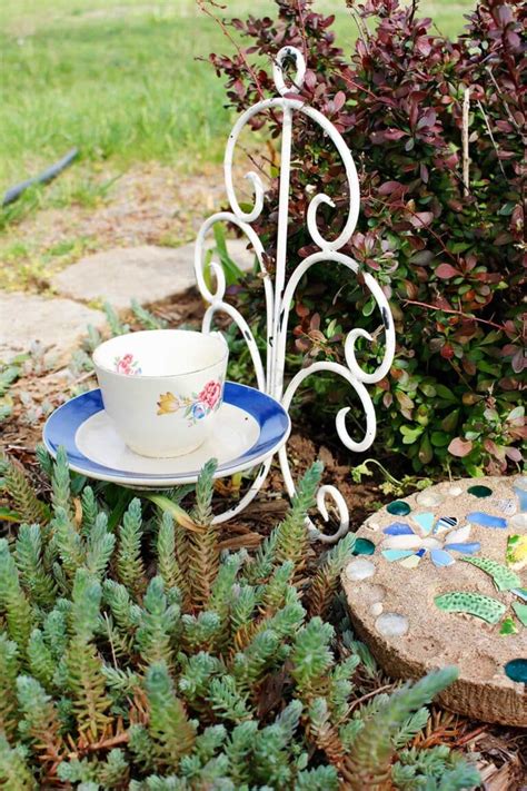 How To Make A Teacup Bird Feeder Upcycled Craft Welcome To Nanas