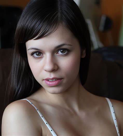 Nekane (Actress) Wiki, Age, Biography, Net Worth, Boyfriend, Ethnicity