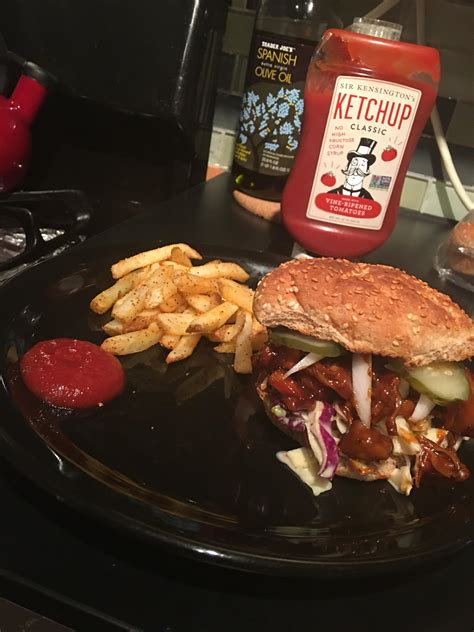 Tried Trader Joe S Pulled Bbq Jackfruit This Weekend Dad Was So Impressed He Is Trying Vegan