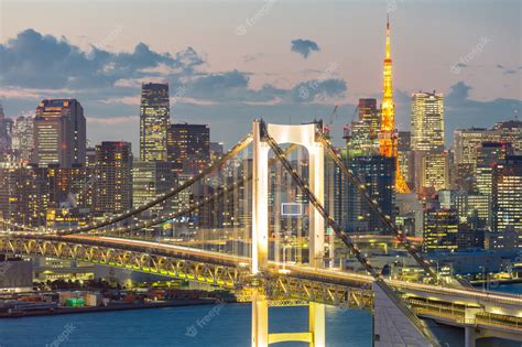 Premium Photo | Tokyo tower rainbow bridge