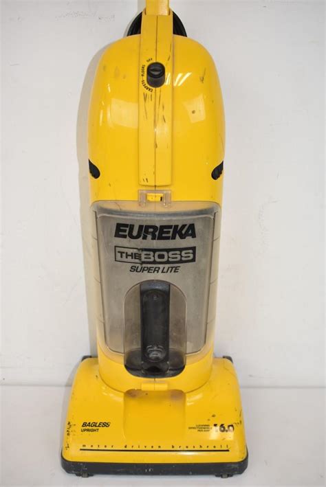 Eureka The Boss Super Lite Bagless Vacuum Works