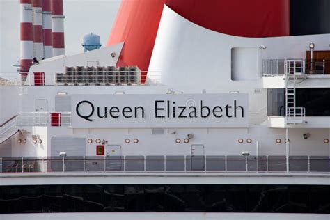 Queen Elizabeth Cruise Ship Editorial Stock Photo - Image of maritime ...