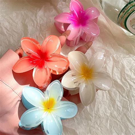 Bohemian Beach Vacation Lily Flower Hair Claw Sweet Hair Clip For Women