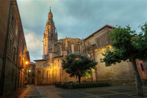 Ascarioja Catedral De Santo Domingo De La Calzada