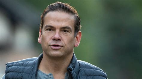 ‘it Comes With The Territory Fox Ceo Lachlan Murdoch Shrugs Off