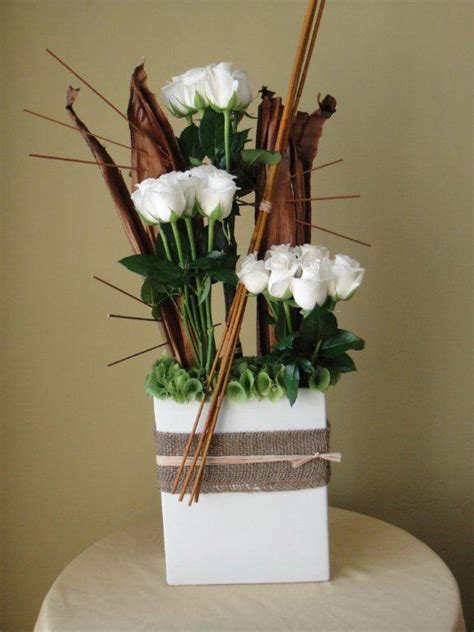 White Ceramic W 15 Roses Bamboo Sticks Creative Floral Arrangement