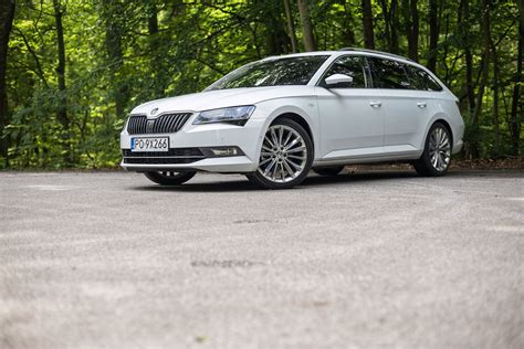 Škoda Superb 20 Tsi Combi 220 Km Dsg Laurin And Klement Test Wideo