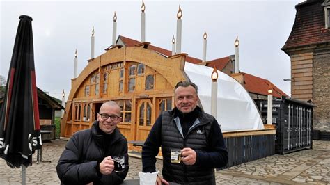 Erfurts Gr Ter Schwibbogen Samt Gl Hwein Auf Dem Petersberg