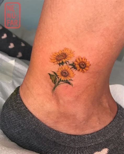 30 Sunflower Tattoo Ideas Meaning And Symbolism 100 Tattoos Sunflower Tattoo Shoulder