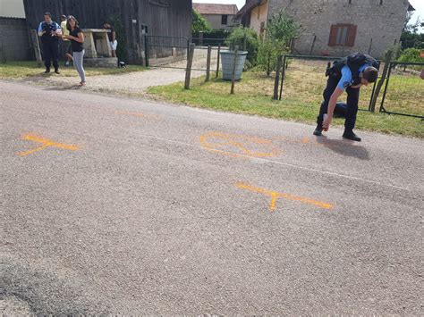 Faits Divers Bragny Sur Sa Ne Percut V Lo Par Une Voiture Un