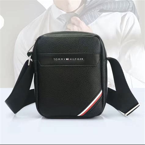 Мужская сумка Tommy HILFIGER: 1 275 грн. - Сумки через плече Київ на Olx
