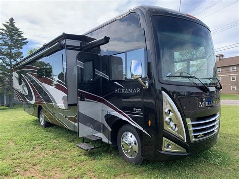 2022 Thor Motor Coach Miramar 35 2 Toy Master Motorsports RV