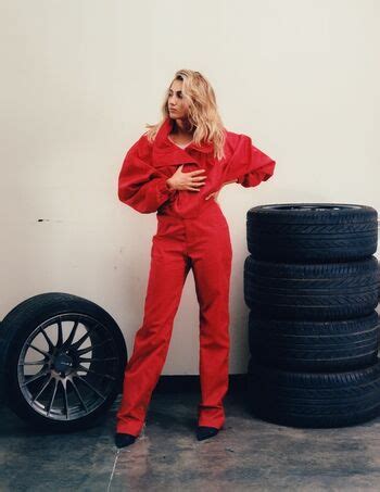 Emelia Hartford Emeliahartford Ms Emelia Nude OnlyFans Page