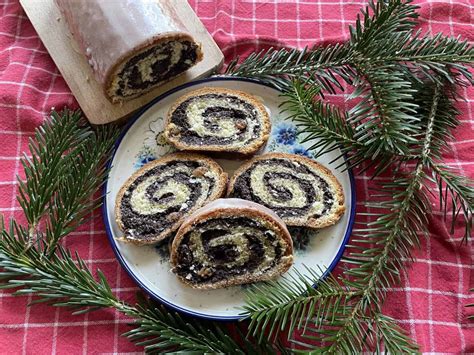 Homemade Polish Poppy Seed Roll Makowiec Recipe Video