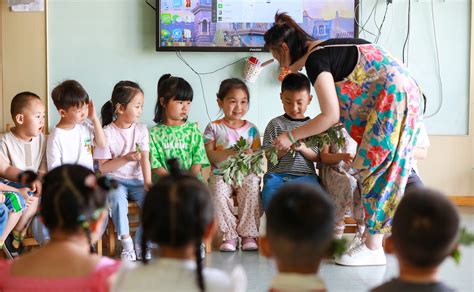 新北幼兒園餵藥案，曾為幼教老師的我怎麼看？｜雙寶娘／台灣媽媽的上海教育觀察｜換日線