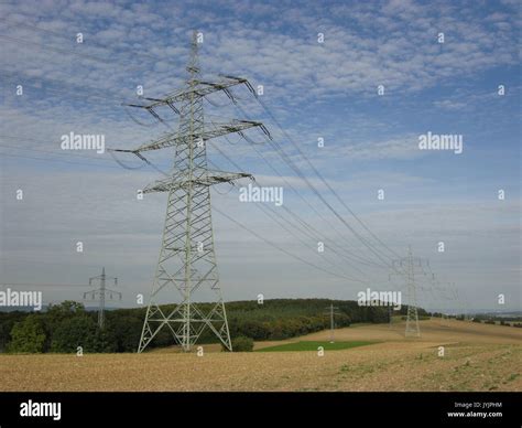 Kv Leitung Fotos Und Bildmaterial In Hoher Aufl Sung Alamy