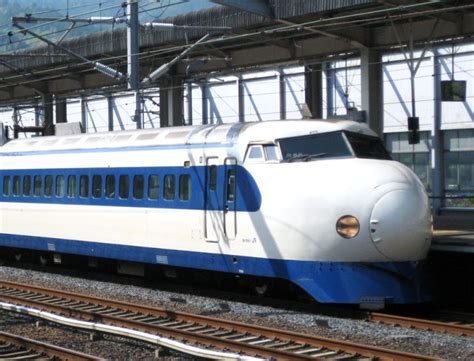 Shinkansen 0 series EMU