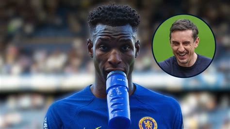 Chelsea 3 0 Luton Gary Neville Makes Outrageous Darwin Nunez Comparison With Nicolas Jackson