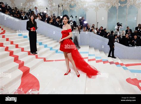 Kelsey Asbille Chow Hi Res Stock Photography And Images Alamy